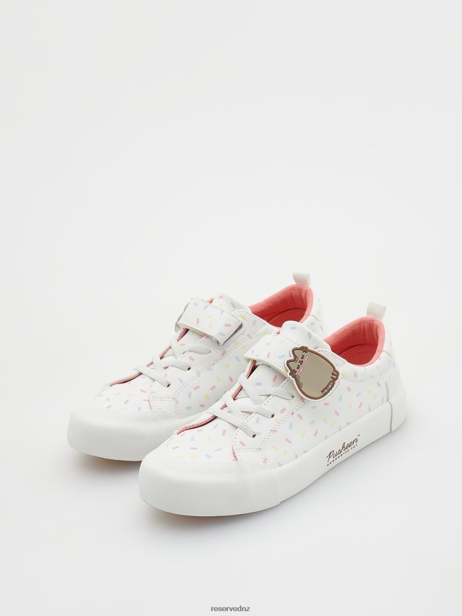 Reserved Girls Pusheen Trainers P6H08T1770 Shoes White