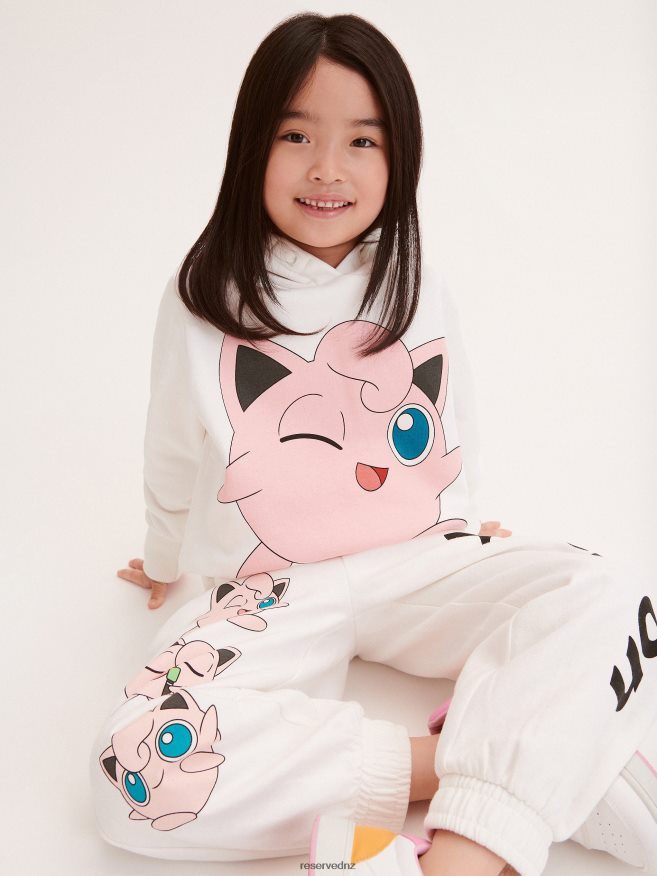 Reserved Girls Pokemon Hoodie P6H08T1814 Apparel Cream