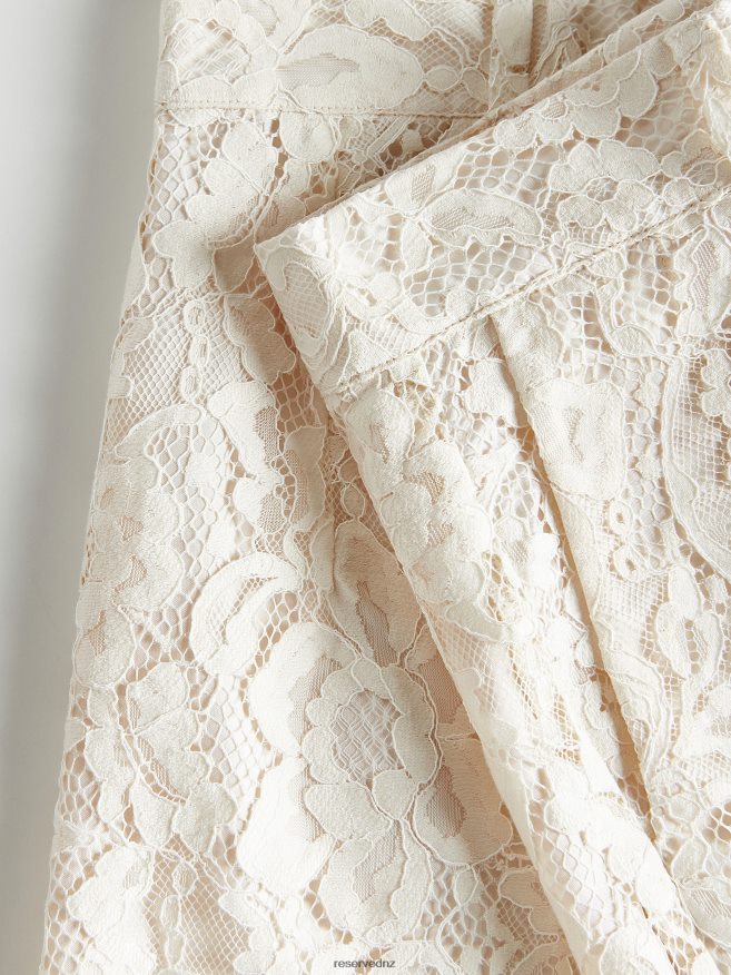 Reserved Women Lace Shorts P6H08T588 Apparel Nude