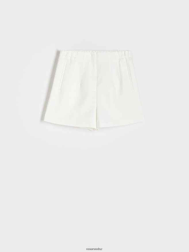 Reserved Women Plain Shorts P6H08T591 Apparel Cream