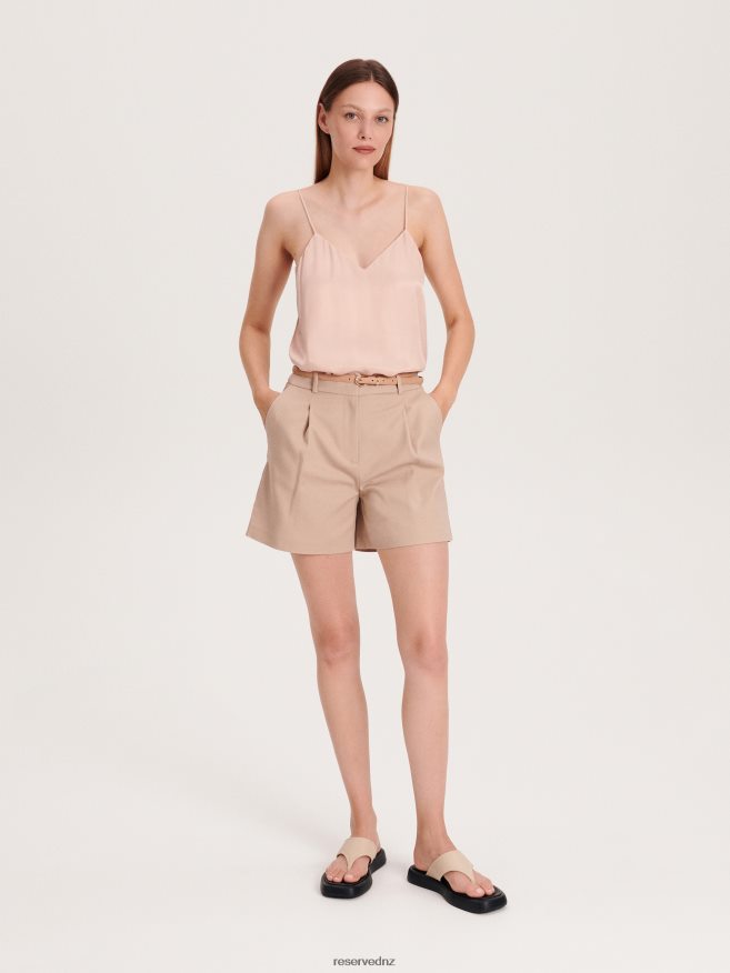 Reserved Women Shorts With Faux Leather Belt P6H08T574 Apparel Beige