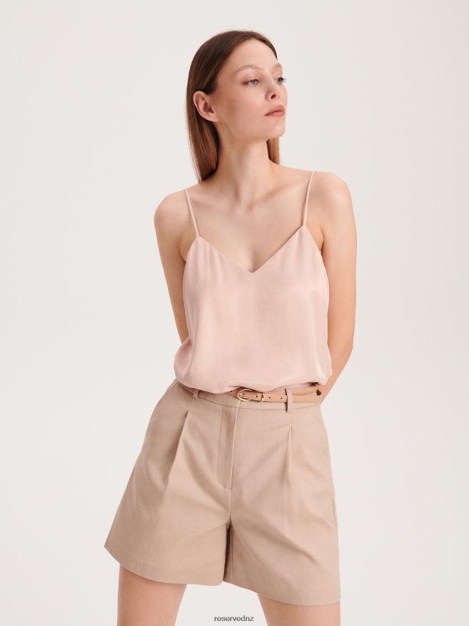 Reserved Women Shorts With Faux Leather Belt P6H08T574 Apparel Beige