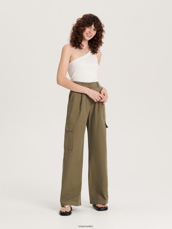 Reserved Women Trousers With Cargo Pockets P6H08T643 Apparel Olive