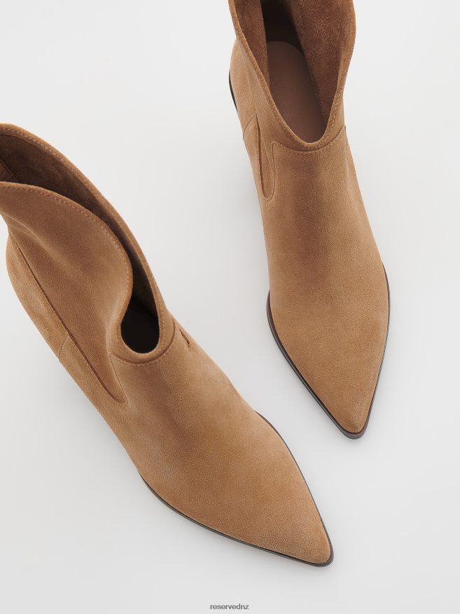 Reserved Women Leather Boots P6H08T168 Shoes Beige