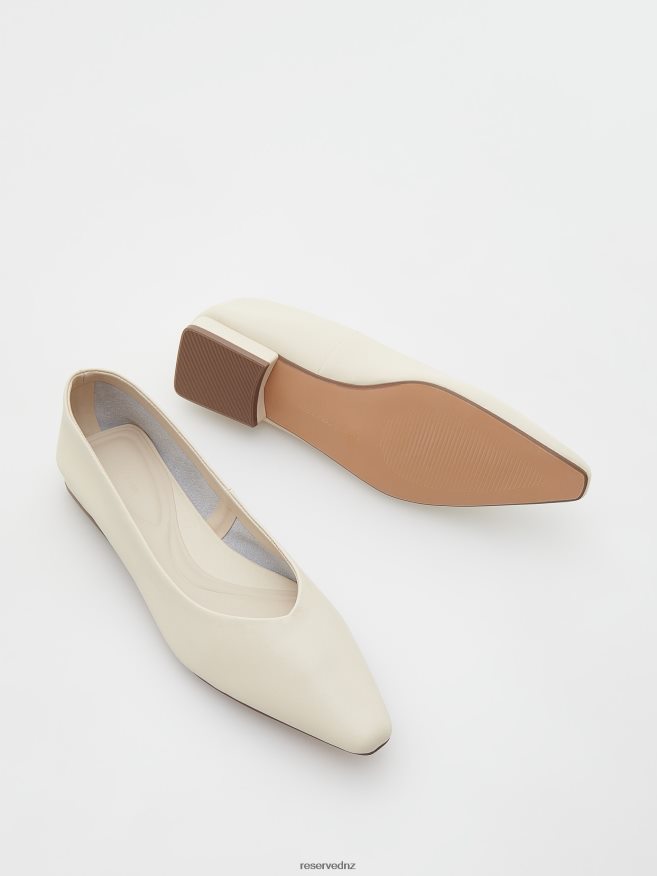 Reserved Women Leather Ballerinas P6H08T152 Shoes Beige