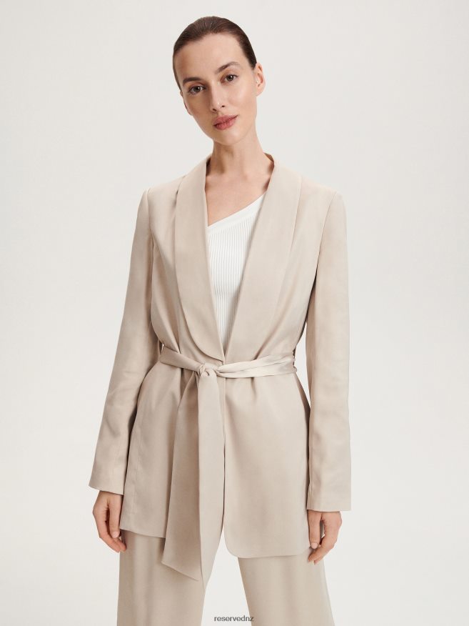 Reserved Women Cropped Satin Blazer P6H08T900 Apparel Beige