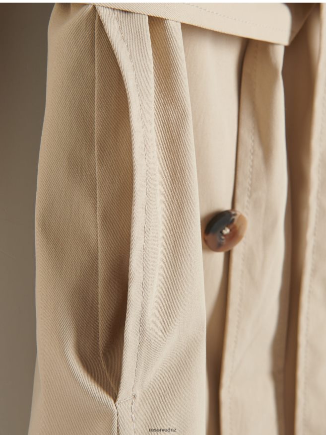 Reserved Women Double-Breasted Trench Coat P6H08T879 Apparel Beige