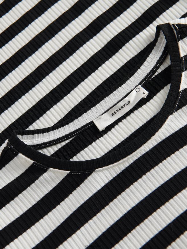 Reserved Women Slim Fit T-Shirt P6H08T406 Apparel Black